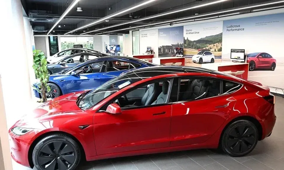 The price of a Category B COE for larger cars dropped by 4 per cent while that for a Category A COE – for smaller and less powerful cars and EVs – dipped 0.1 per cent.