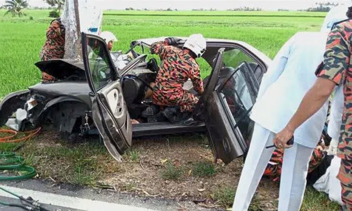One last ride: Daughter dies after ramming car into tree while sending ...