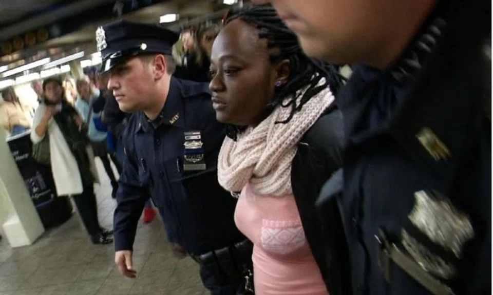 Woman pushed to her death in front of New York subway train