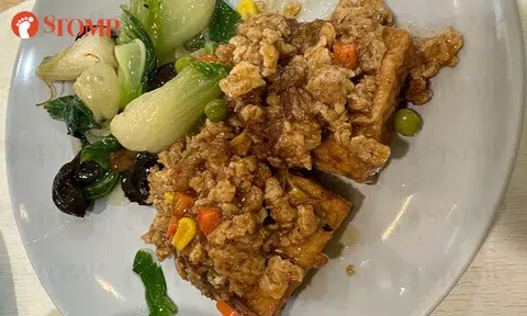 $2.50 for tofu? Woman flabbergasted after paying $6.50 for meal at TTSH Kopitiam