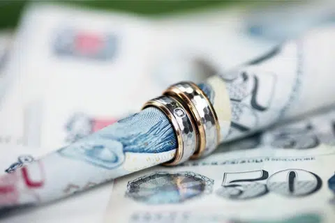 Man jailed for arranging fake marriage to recoup gambling debt owed to him