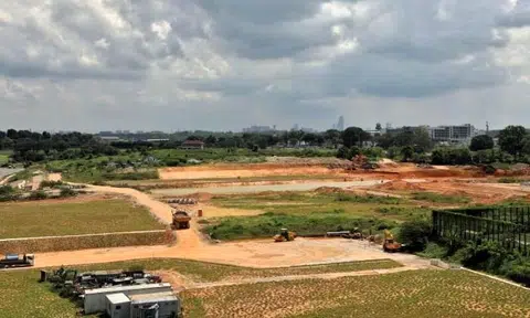 Bangladeshi worker killed by tipper truck at Yishun worksite, man arrested for causing death by rash act