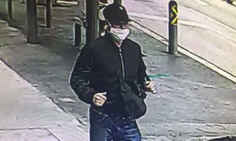Man robs SingPost at Potong Pasir CC of $3,000, police appealing for information