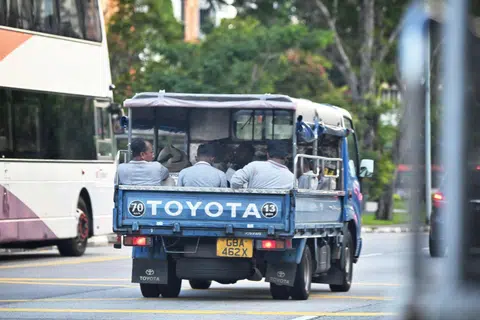 Migrant worker rights group Home has urged the government to help companies move away from using lorries to transport workers.