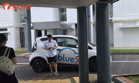 BlueSG car blocks sheltered crossing in Jurong West, leaves pedestrians frustrated