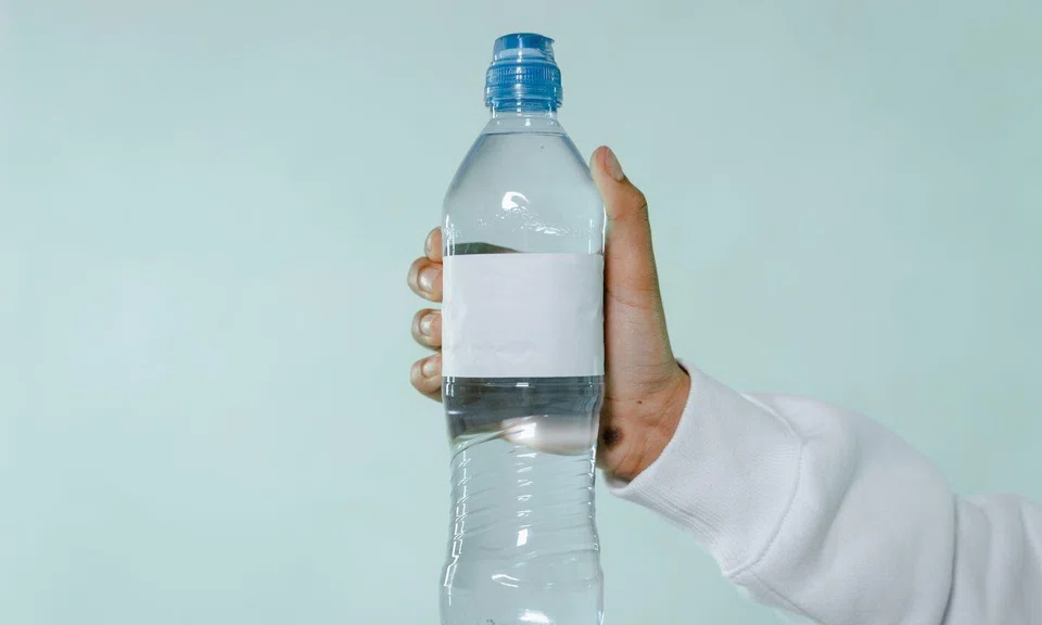 intern urinates water bottle unhappy