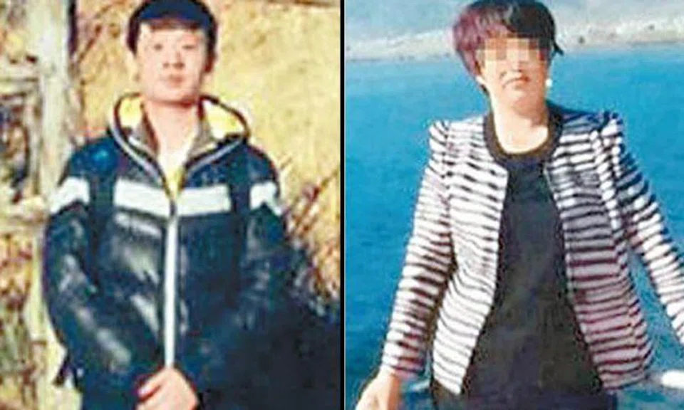 Photo:Lianhe Wanbao. The accused (on the left) and his mother (on the right)