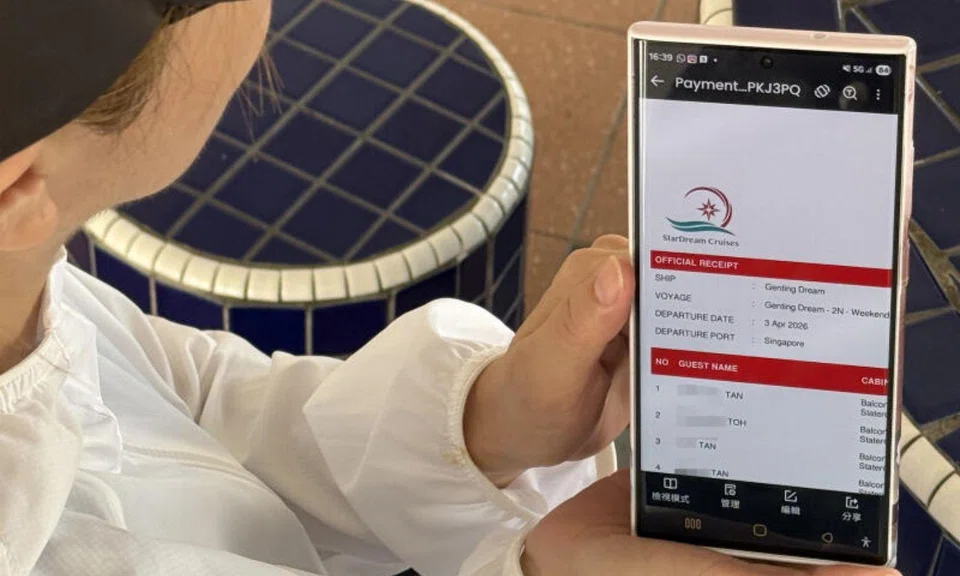 Genting Dream cruise wallet 