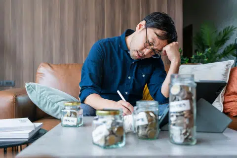 How to cut $100 from your monthly bills