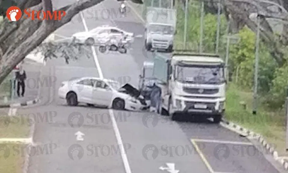 Girl, 15, taken to hospital after accident involving car and tipper truck at ECP Service Road