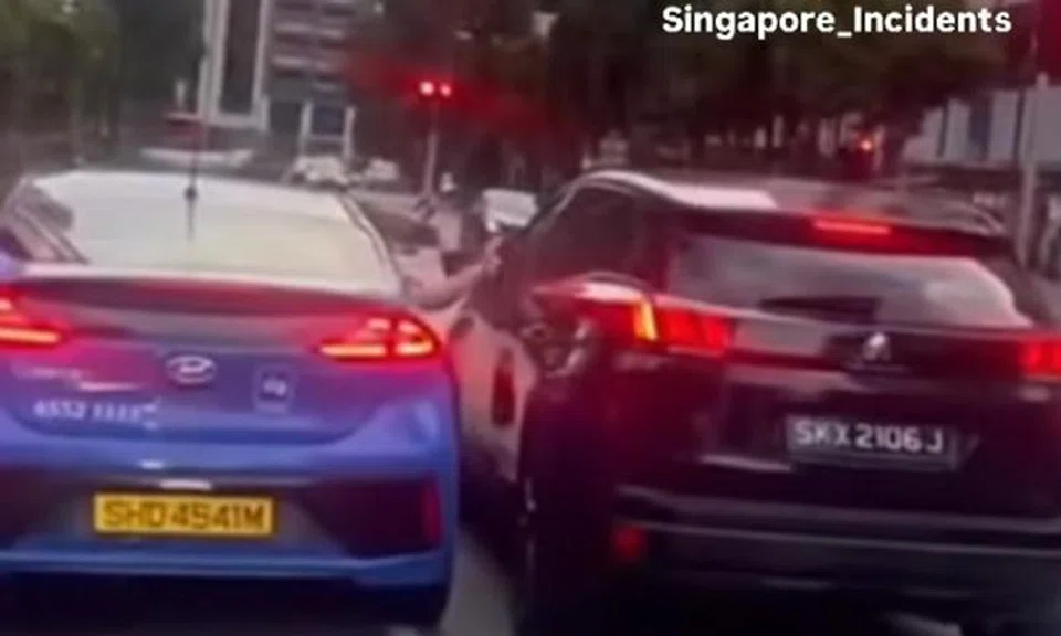 taxi argue