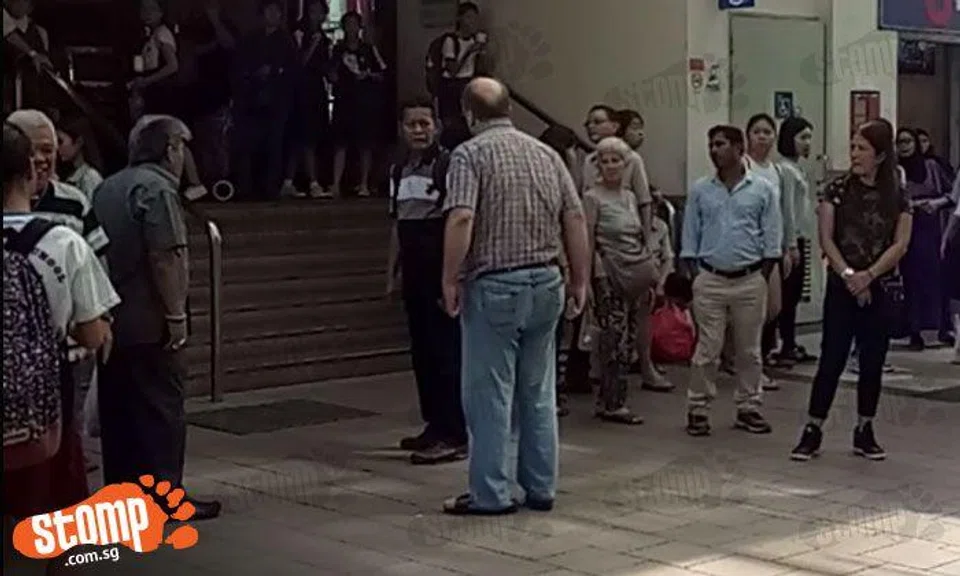 What happened? Man yells at passerby for reportedly defending busker’s choice to play music loudly at Tampines MRT station