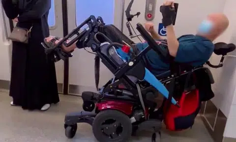 Man in electric wheelchair gets too comfy on MRT, but it's netizens who show the ugly side of S'pore