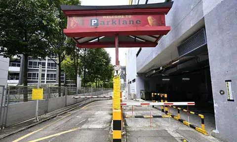'Unreasonable' service road owner at Parklane mall made garbage trucks pay up to $100 for access