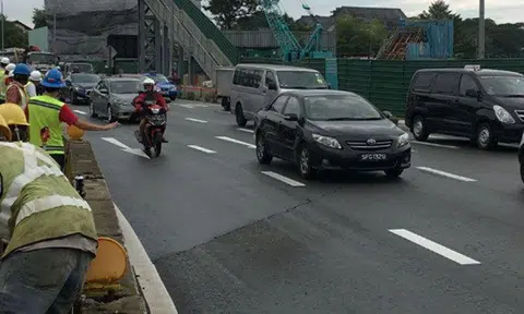 Cracks on Adam Rd repaired, all lanes reopened