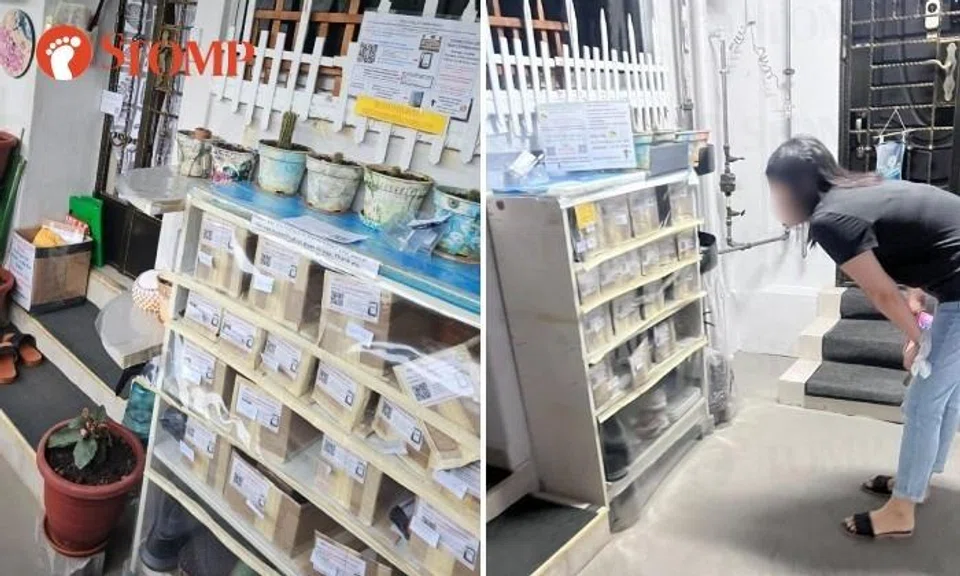 Bedok resident uses rack outside flat as parcel collection point