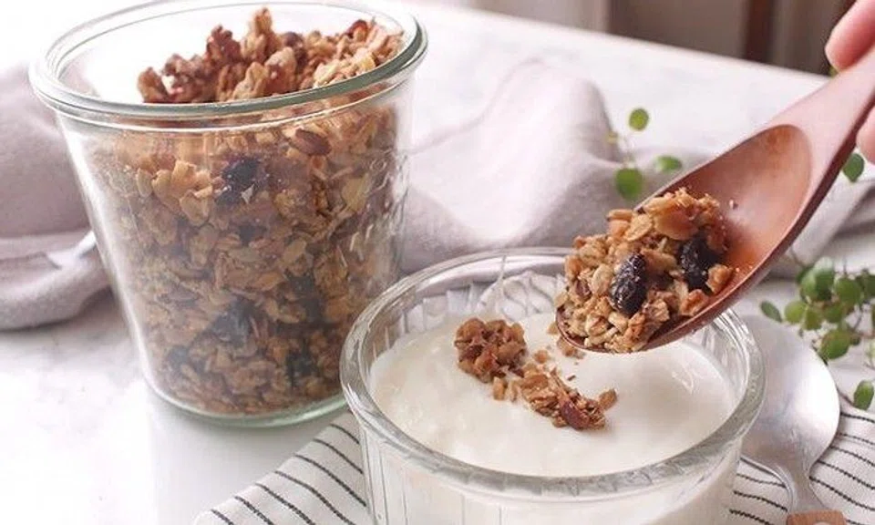 Start your day on a healthy note with this homemade granola 