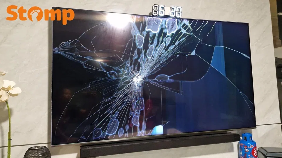 Damaged Samsung TV