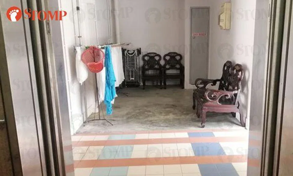 Ang Mo Kio household 'treats public lift lobby as personal space' by placing chairs there