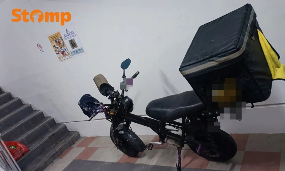 ‘Who are we to solve this?’ Man irked by neighbour’s e-bike and alleged mess at Bukit Panjang staircase