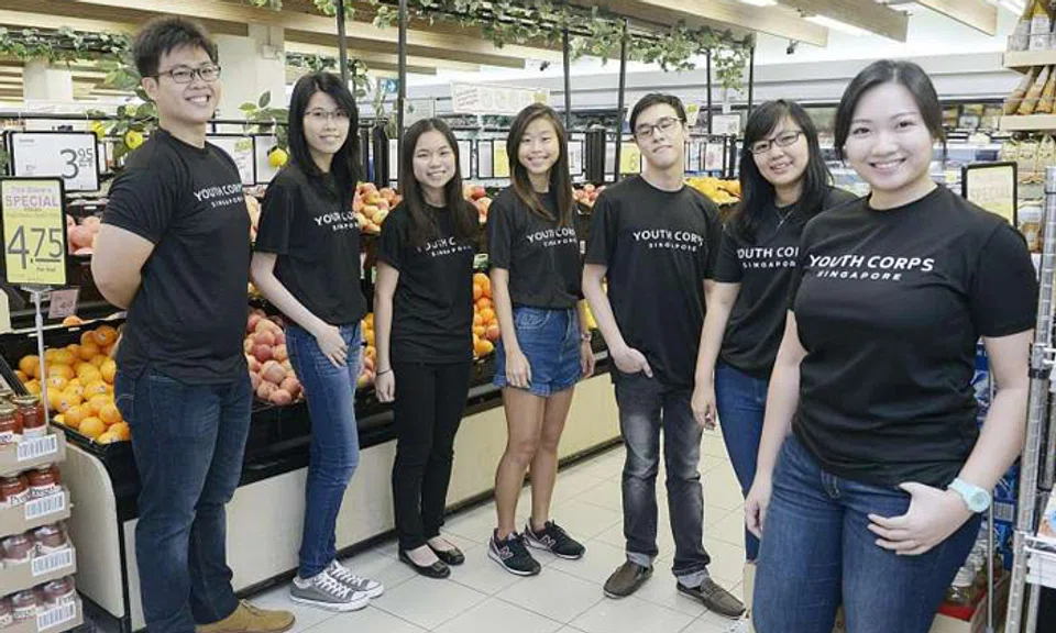 (From left) Youth Corps Singapore volunteers Randall Neo Jinteck, 22, Jesslyn Phua, 25, Cherie Poon, 19, Nicole Wong, 22, Tian Wei Shian, 23, and Kum Ke Xin, 22, and assistant manager Tang Hui Yee, 28, who are part of the team behind the Quiet Hour project.