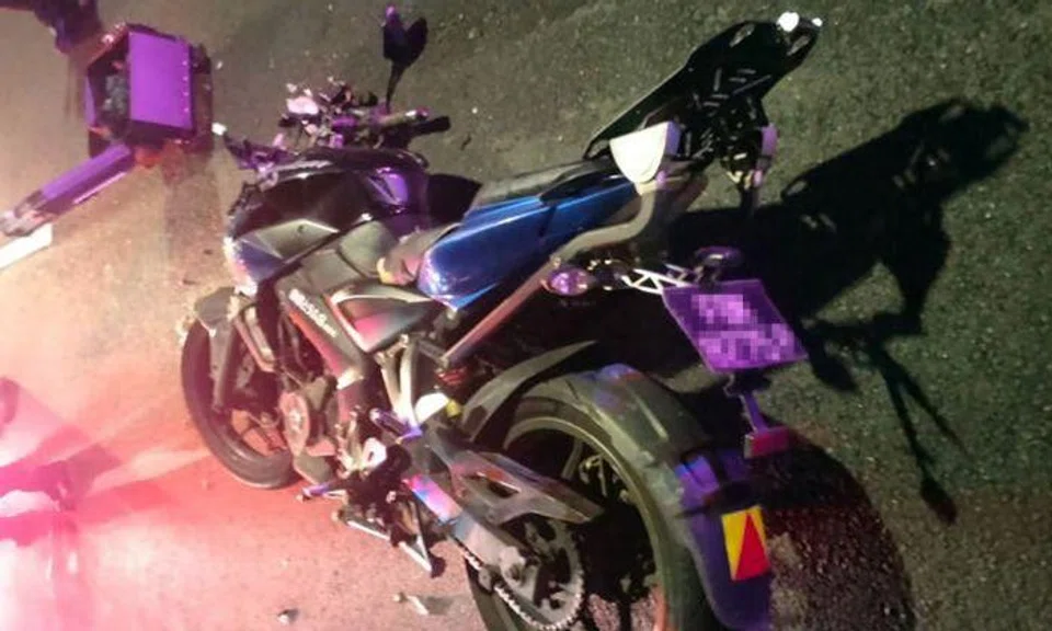 PHOTOS: SGROAD BLOCKS/TRAFFIC NEWS/TELEGRAM