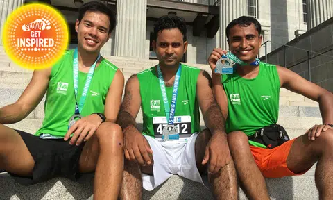 S'pore teacher runs alongside Bangladeshi migrant friends in 10km Standard Chartered marathon to raise funds