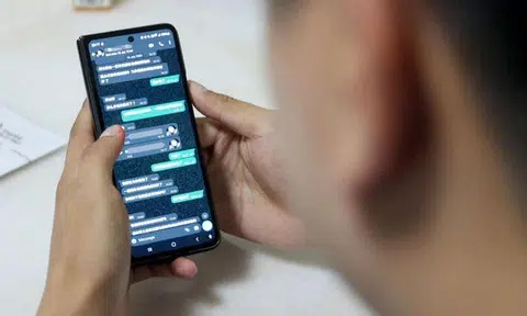 25-year-old man loses over $21,000 after helping 'pretty Instagram GF' with tasks