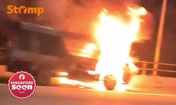 Lorry goes up in flames along SLE