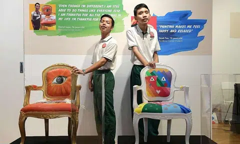 Teens with special needs raise $50k -- with 2 chairs