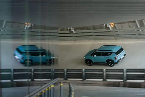 A Kia EV5 being driven on the sky track at Hyundai Motor Group Innovation Centre on May 28.