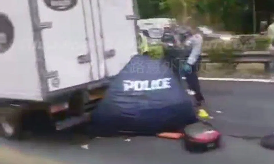 Motorcyclist and pillion rider killed in accident involving 2 lorries on BKE