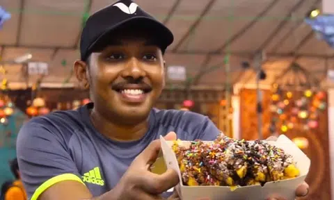 $12,000 rent and 12-hour shifts: Here's what it's like to be a stall holder at Geylang Serai Bazaar