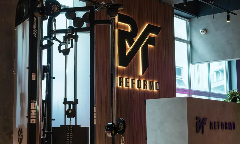 ReFormd claimed interior design firm Kopigi caused delays and failed to meet the mall landlord’s requirements, pushing the store’s opening back by about two months.