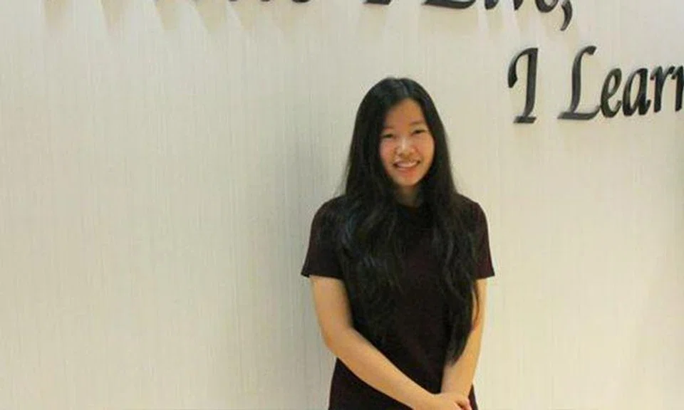 19-year-old S'pore girl gets 4 As and 2 Bs in A-Levels -- despite not attending school till JC