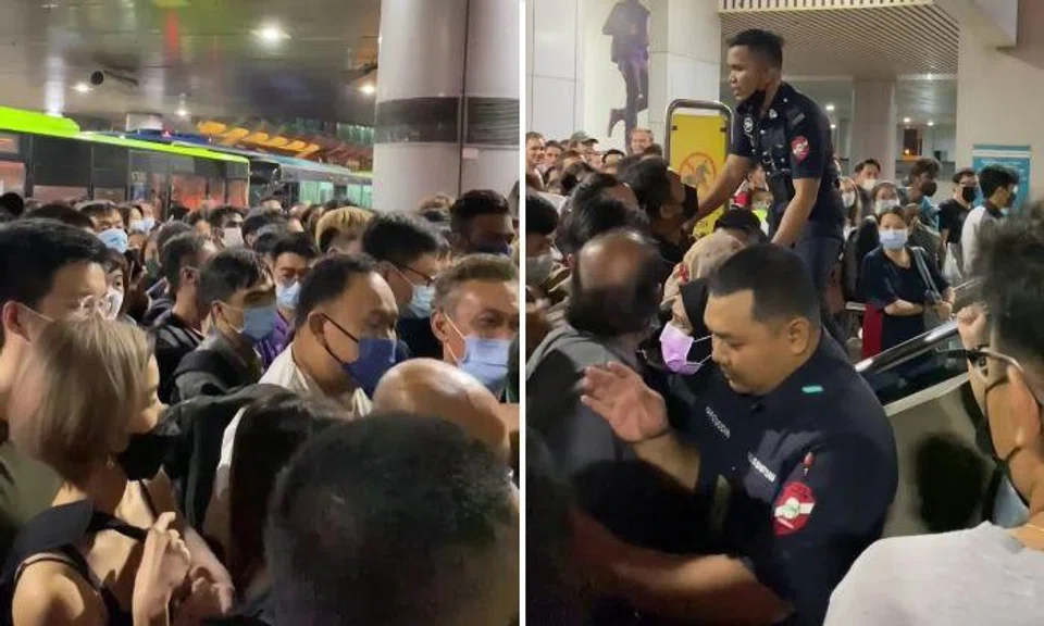 Around 8pm on Friday, more than 5,000 travellers arrived at the complex, causing two hours of congestion from the passport clearance counter to the bus terminal.