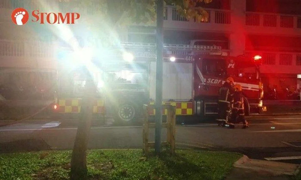 Van catches fire during wee hours at Limbang Shopping Centre carpark