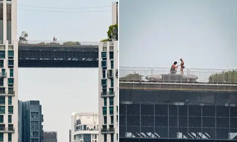 passer-by accidentally captures proposal at the pinnacle@duxton