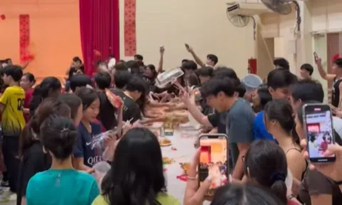 Neil Humphreys: Don't crucify NTU yusheng tossers, just make them clean up the mess