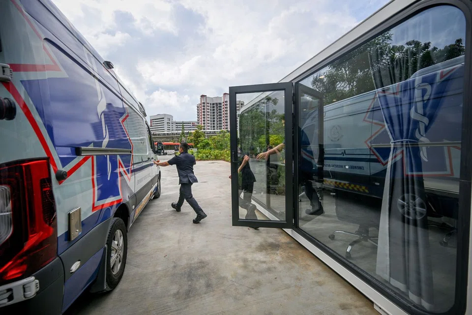From Feb 28, an ambulance will be stationed at the DDP at Jurong Lake Gardens, and will operate from 9.30am to 7.30pm. 