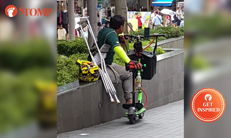 Stomper Ronald was inspired by the sight of an UberEATS deliveryman with only one leg near Clementi Mall this afternoon. (Nov 28)