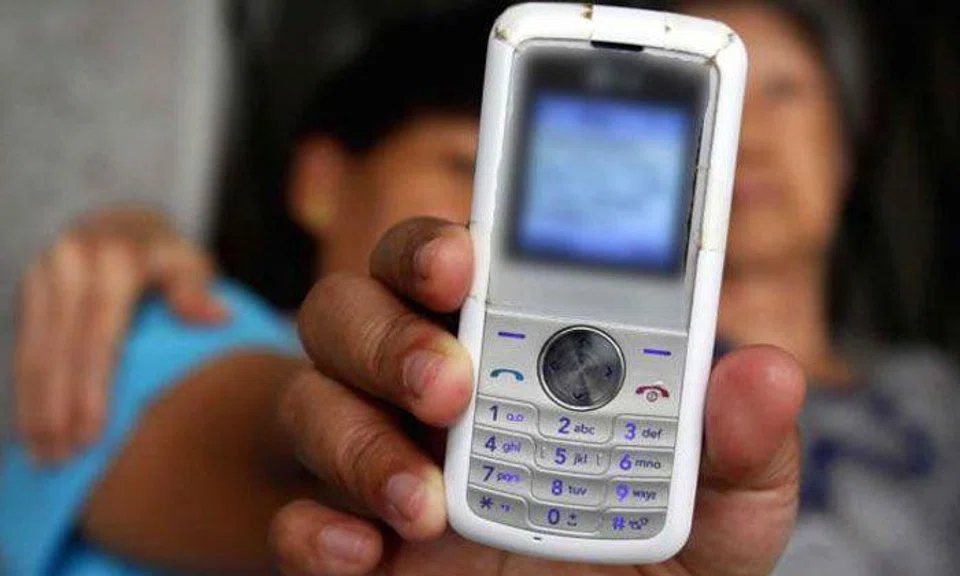 Law firm employee gets call claiming to be from "Singapore High Court", shares audio recording