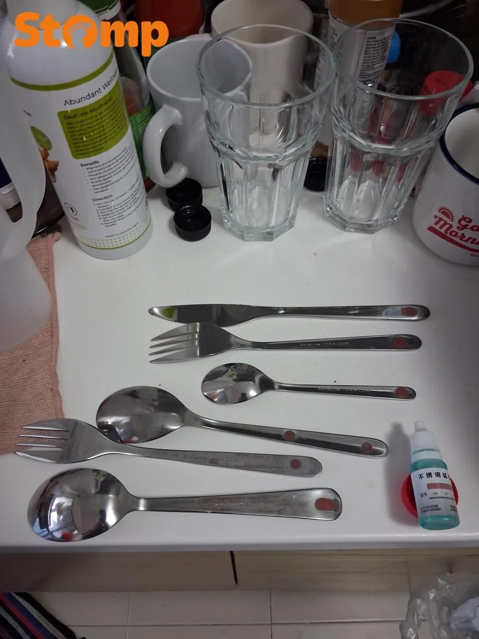 Stomper tests Ikea stainless steel cutlery