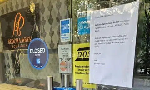 A customer went to the store on June 5 and 7, but the door was locked on both days. Photo: Shin Min Daily News