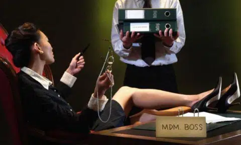 Female or male bosses? Workers in Singapore have their say