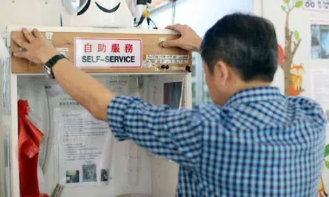 Owner of Hougang provision shop with no shopkeeper places trust in customers' honesty