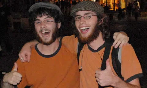 Twins from different parents -- 20 people meet their doppelgangers IRL