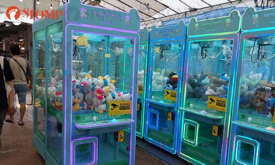 Single mum loses pouch with $500 at Serangoon North pasar malam: 'I urgently need the cash'