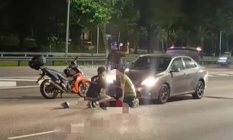 Motorcyclist dies after accident with car on SLE