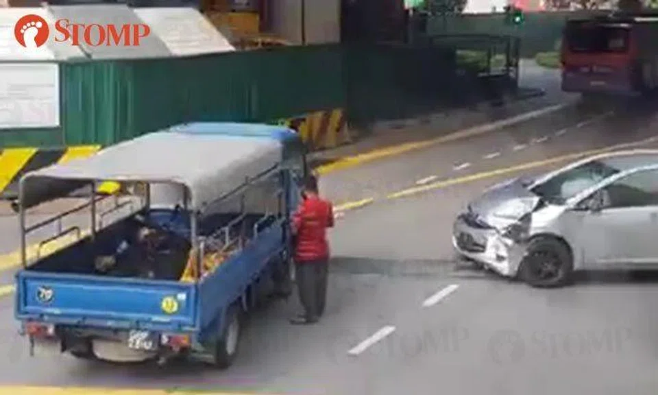 62-year-old driver taken to hospital after accident at junction of Shenton Way and Keppel Road